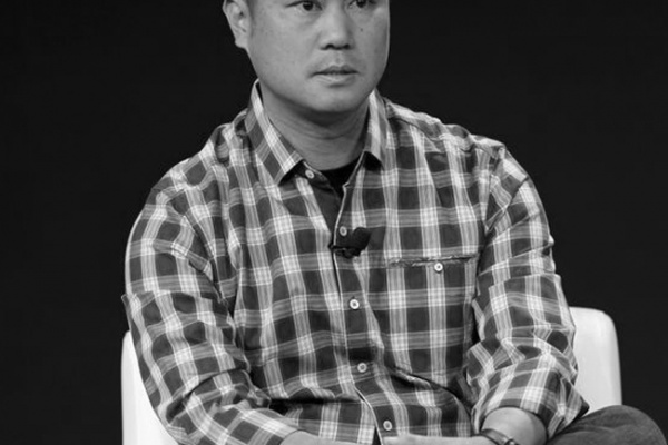 Tony Hsieh and Zappos’ WOW Service